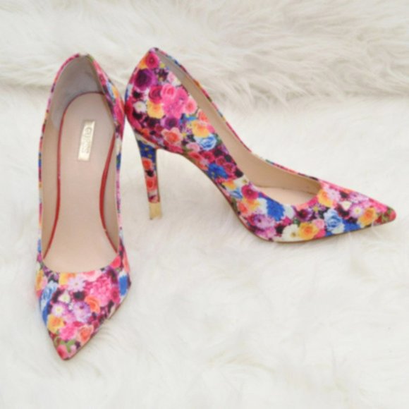 Guess Shoes - Guess Pink Floral Heels Sz 10